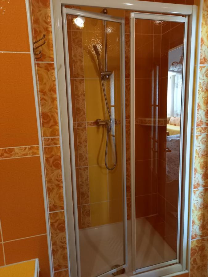 Hotel Vysehrad Turčianske Teplice 外观 照片