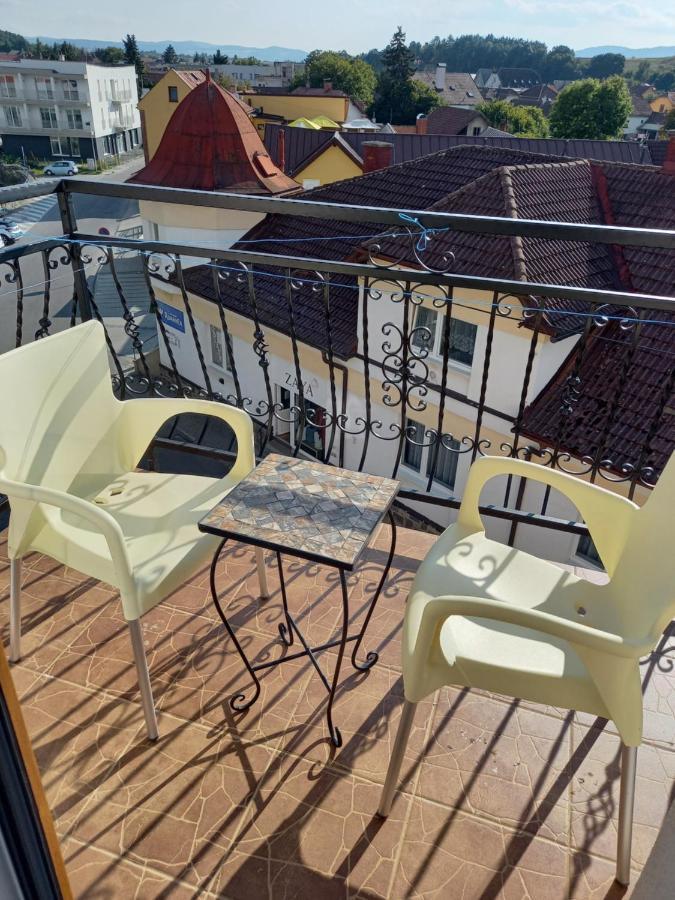 Hotel Vysehrad Turčianske Teplice 外观 照片